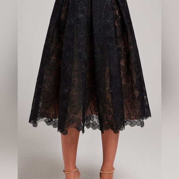 NWOT Nadine Merabi black/nude Olivia dress corseted embroidered lace - Picture 7 of 13